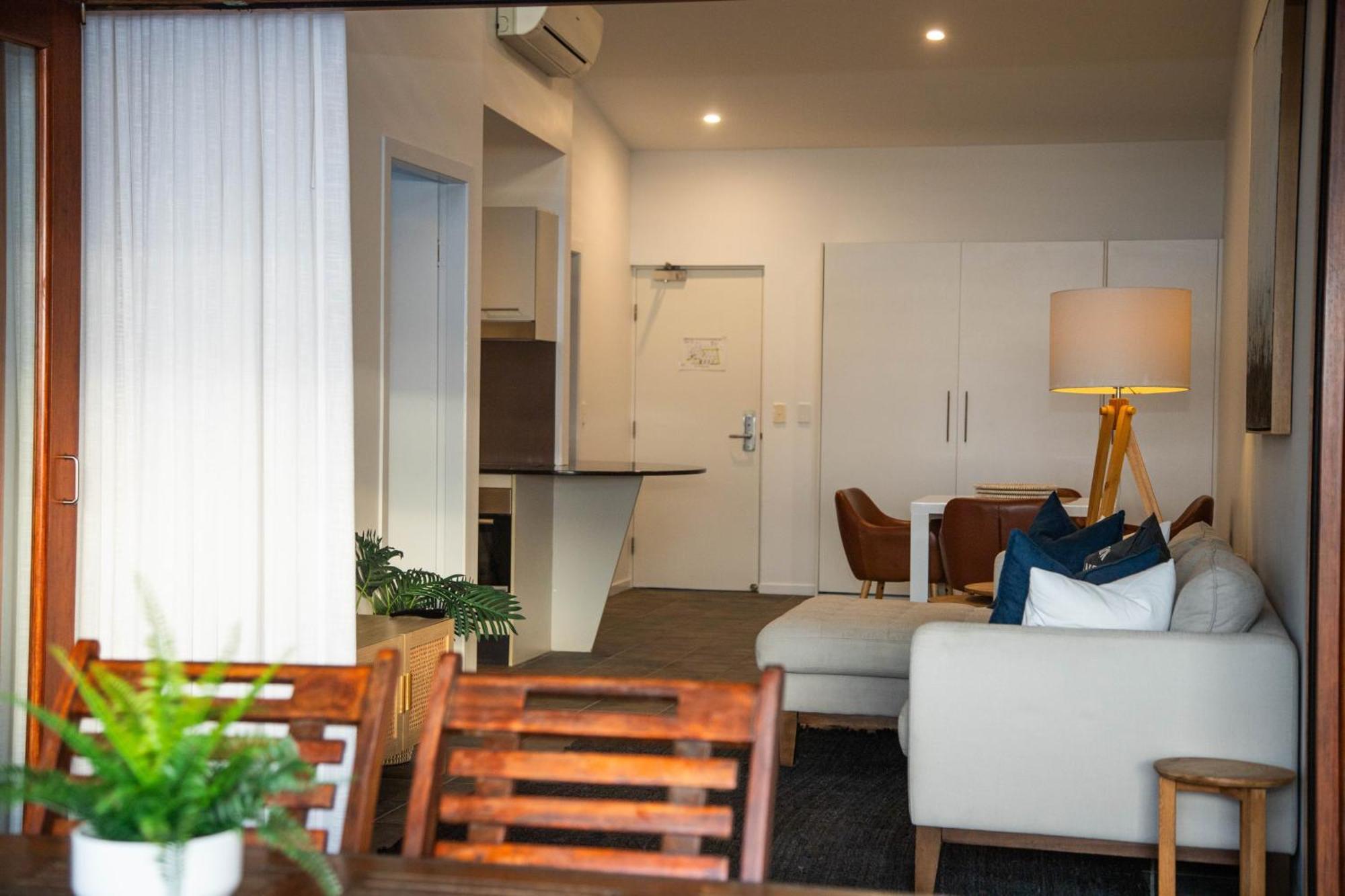 Lennox Holiday Apartments 레녹스해드 외부 사진