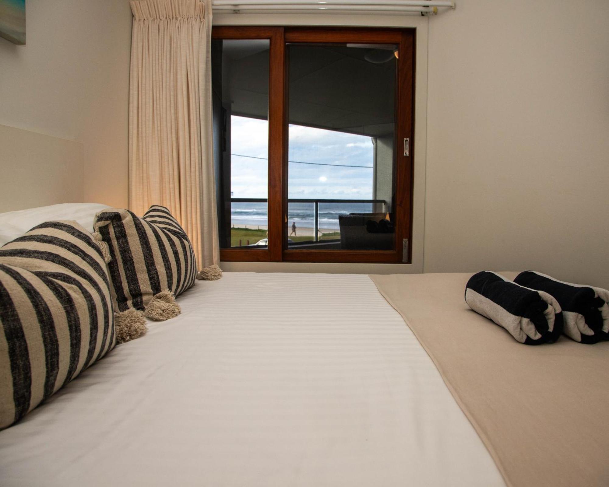 Lennox Holiday Apartments 레녹스해드 외부 사진