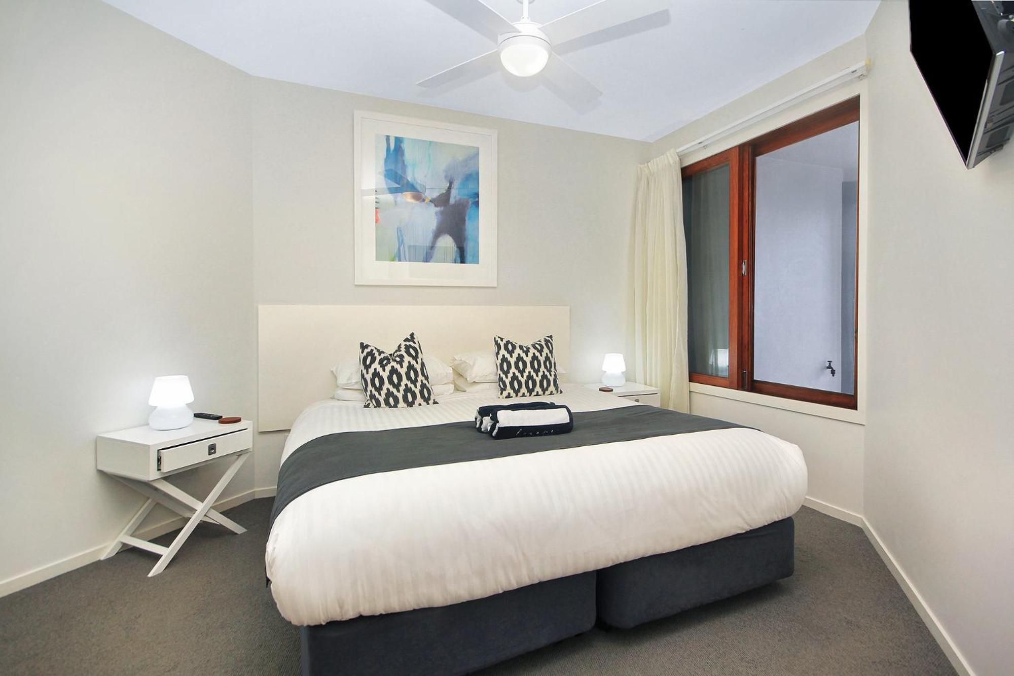 Lennox Holiday Apartments 레녹스해드 외부 사진