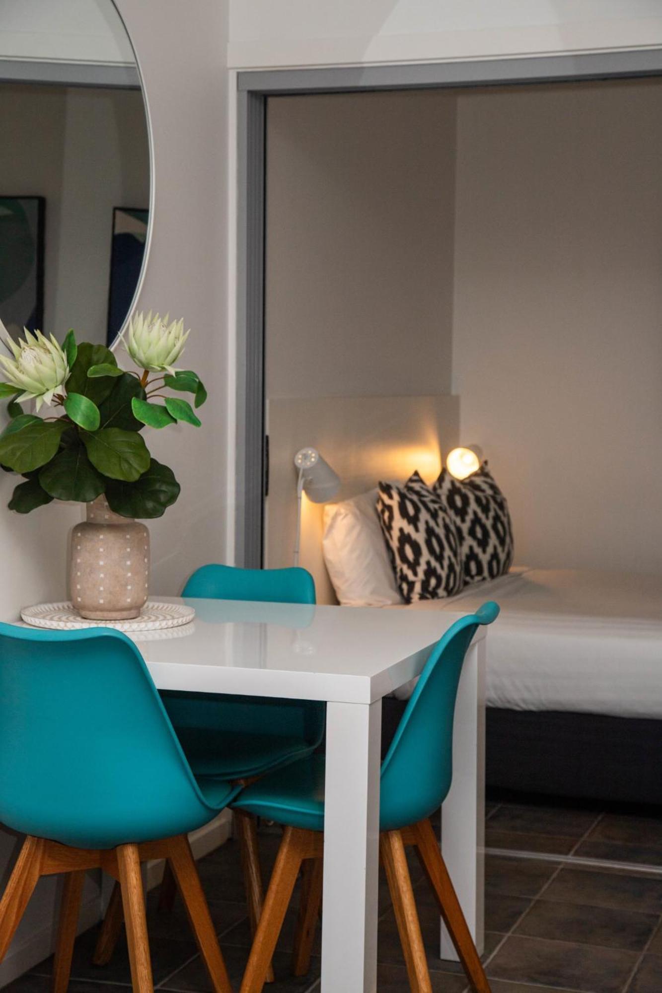 Lennox Holiday Apartments 레녹스해드 외부 사진